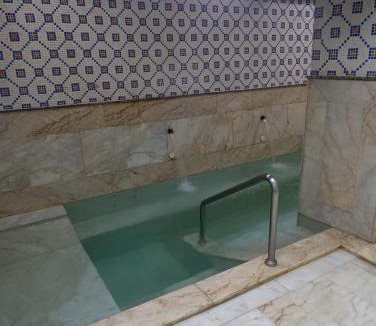 Kizilcahamam Hotel | uç su havuzlu termal