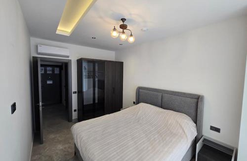 Tosmur Belediyesi Apartment | 'Ultra Luxury Holiday Apt in the Heart of the City
