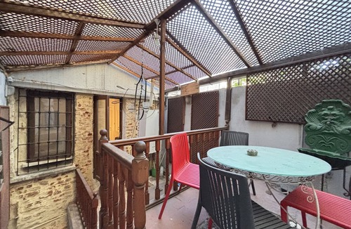Balat House | Unique 5BR Art House in Balat w/Garden
