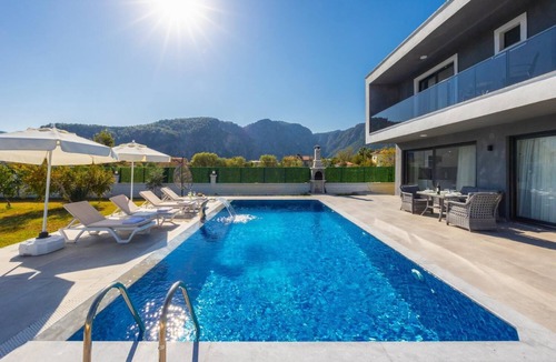 Ortaca Villa | Villa Grand Yasar 2 - Four Bedroom Villa, Sleeps 8