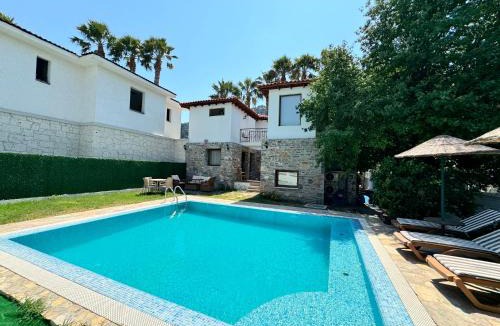 Dalyan Villa | Villa Merry - 3BR Private Pool&Garden - 50m to River