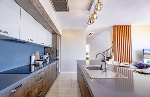 Geris Villa | Villa Nerea - Three Bedroom Villa, Sleeps 6