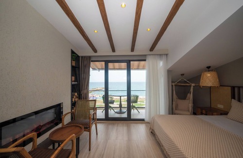 Karaburun Koyu Hotel | Villa Siesta Hotel Istanbul Airport