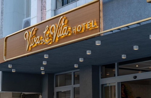 Bornova Hotel | Viva La Vita Hotel