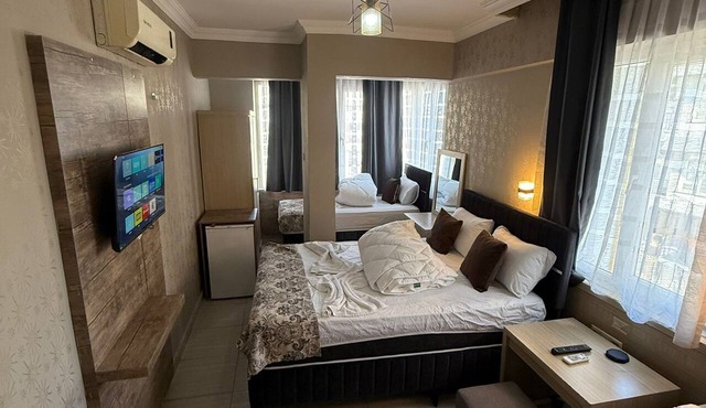 Özgür Family Otel in Antalya