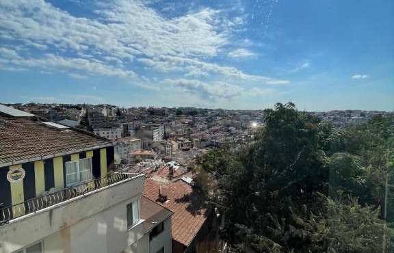 Üsküdar'da metro ve marmaraya yakın daire in İstanbul
