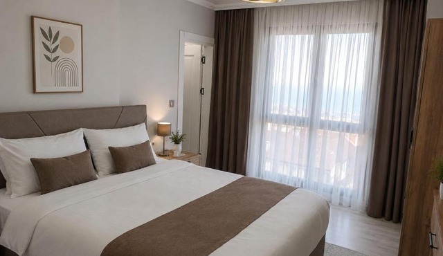 Airport Deluxe Suites Otel