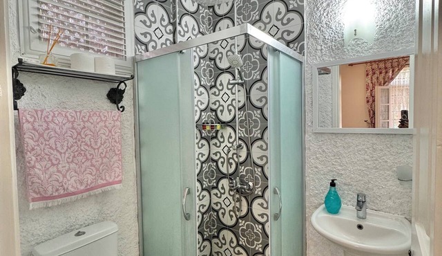 Aisem By Hire Alacati in Cesme