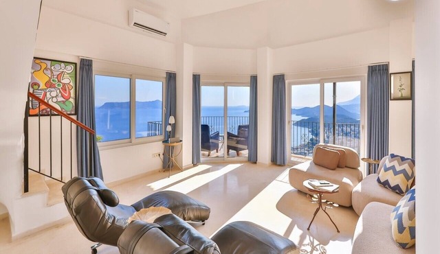 Ambassador Penthouse Kas with superb sea views and quiet luxury interiors. in Kas