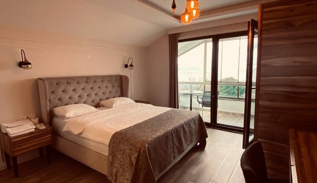 Antigonia Butik Otel in Iznik
