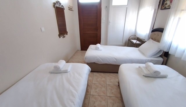 Anz Guesthouse Pansiyon