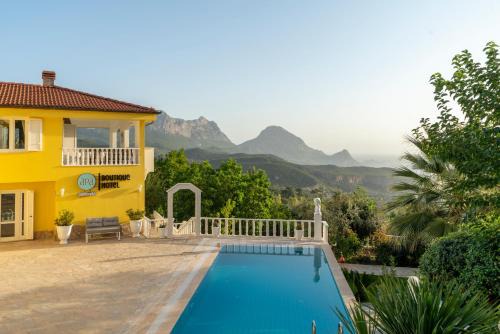 APA Mountain Lodge in Antalya