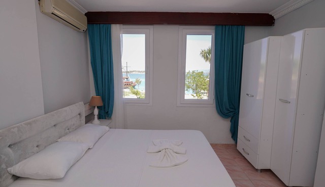 Arden Hotel