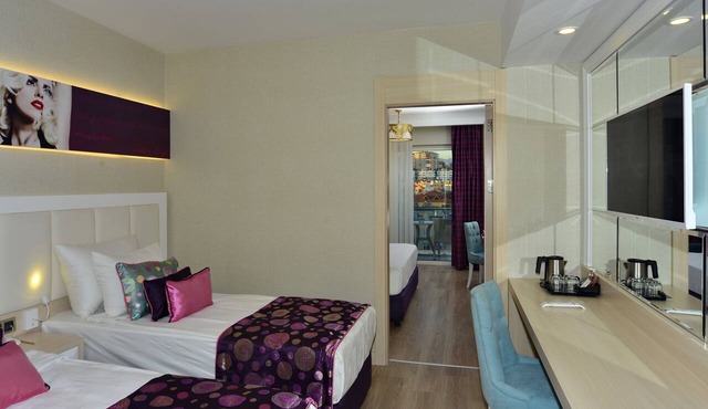 Azura Deluxe Resort & Spa Avsallar in Alanya