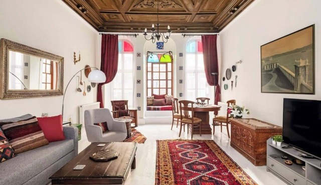 Beautiful authentic ottoman home in the heart of the old city