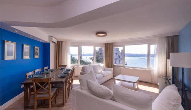Bosphorus and Palace View Top Floor Apartment in Istanbul