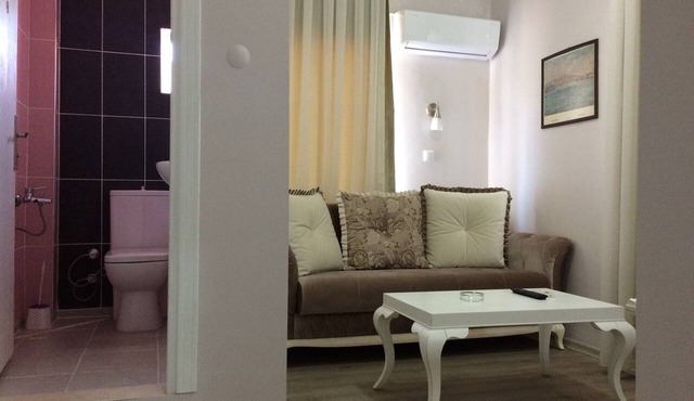 Burhaniye Merkez Otel in Burhaniye