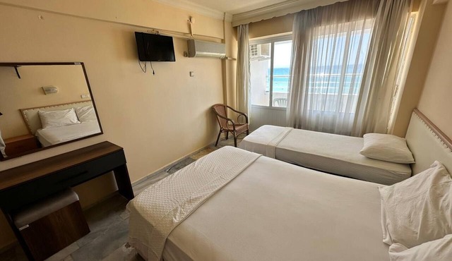 CALYPSO ALTUNAKAR 2 OTEL