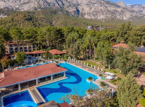 Champion Holiday Village