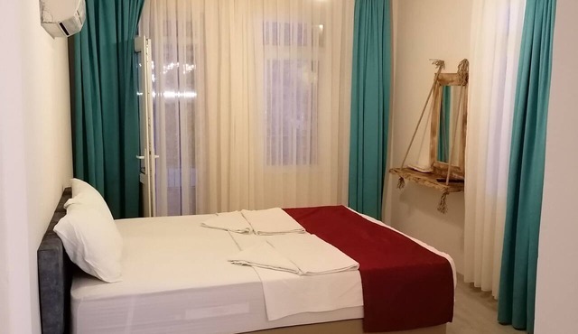 Dinc Otel