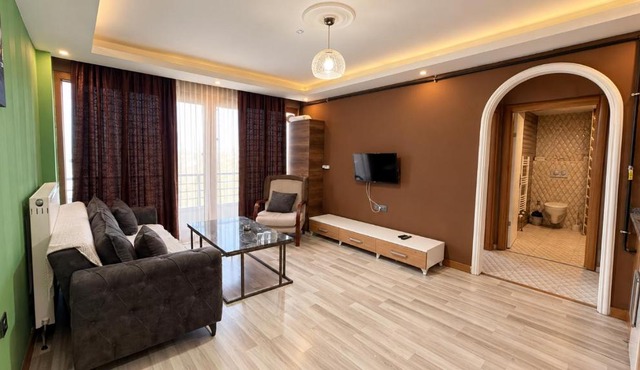 ELEGANCE SUİT OTEl in Kocatepe