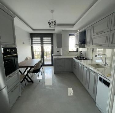 Elezoğlu Apart Luxury Apartments with Sea and City View