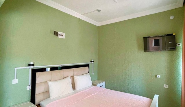 Empati Otel