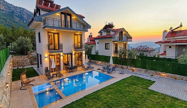 Fethiye Ölüdeniz de Özel Havuzlu Müstakil Lüks Villa