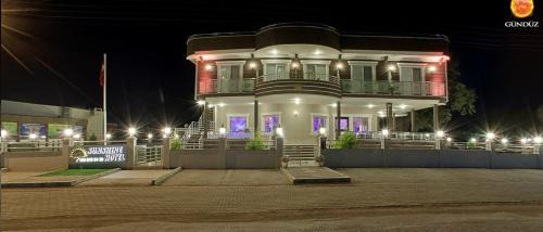 Geyi̇kli̇ Sunshi̇ne Hotel in Dalyanköy