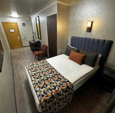 Gimat Otel