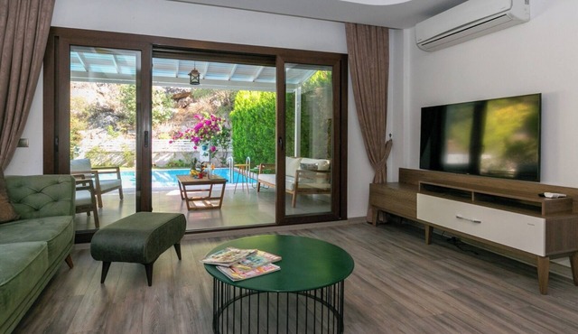 Grass Villa 2