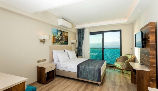 Gulluk Yali Boutique Hotel
