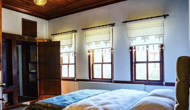 Haci Rifatlar Konagi in Sakarya