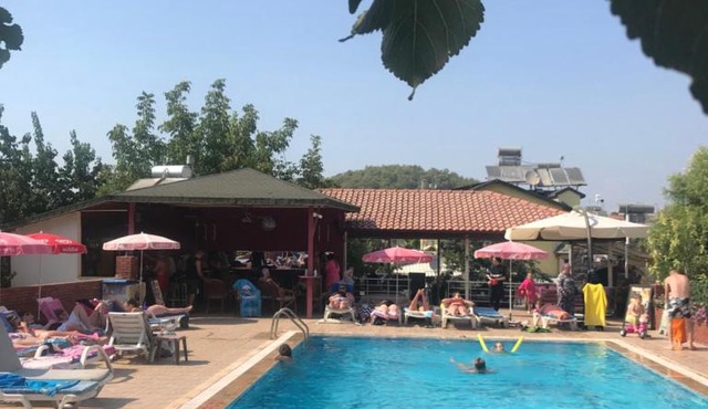 Hayat Apart Otel in Oludeniz