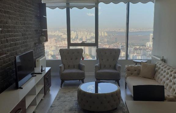 İstanbul da Göl ve Şehir Manzaralı, WiFi Erişimli Muhteşem Daire in Hoşdere
