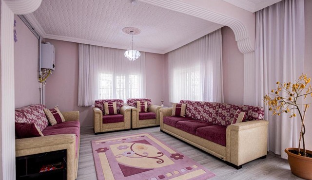 Ipek Esintisi House