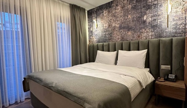 Iris Han Hotel