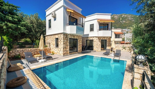 Kalkan Villa - centrally located 3 bedroom villa in heart of Kalkan in Kalkan