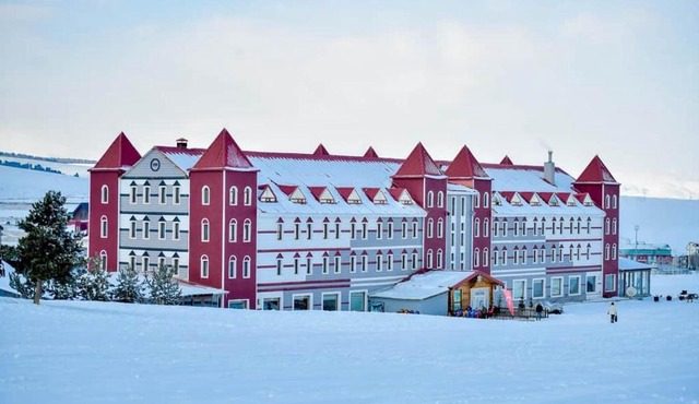 Kayi Snow Hotel in Sarıkamıs