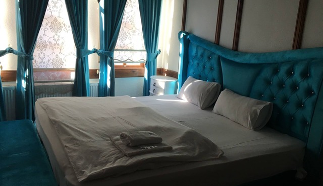 Kuscu Han Otel