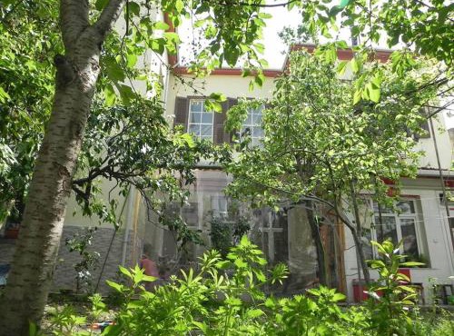 Lotus Garden Hostel Izmir