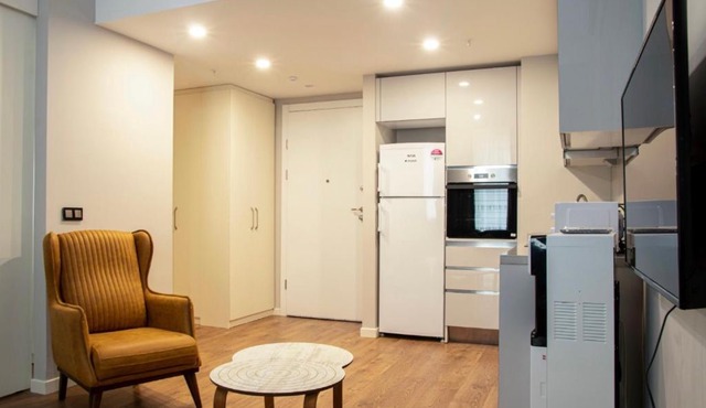 Lovely and Smart Apartment next to 212 Outlet Mall in İstanbul