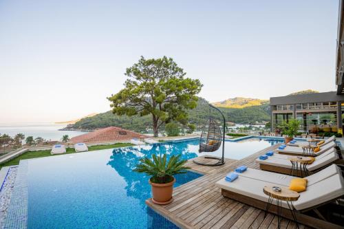 Melanippe Relaxing Hotel in Karaoz