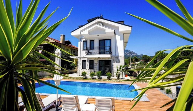 Meva Luxury Apartments 1