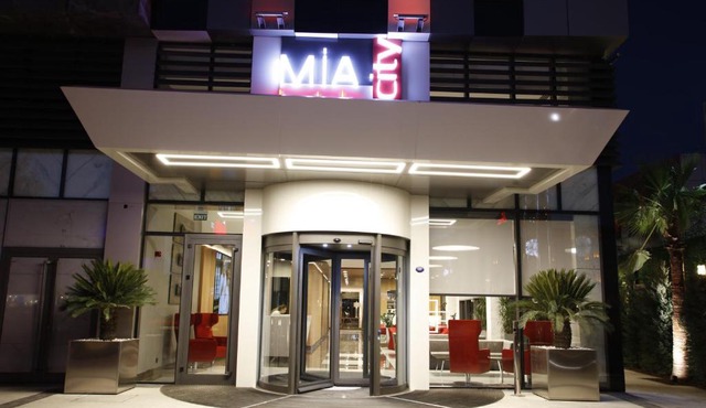 Mia City Hotel