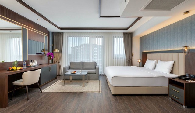 Miracle Istanbul Asia Airport Hotel & Spa in Istanbul