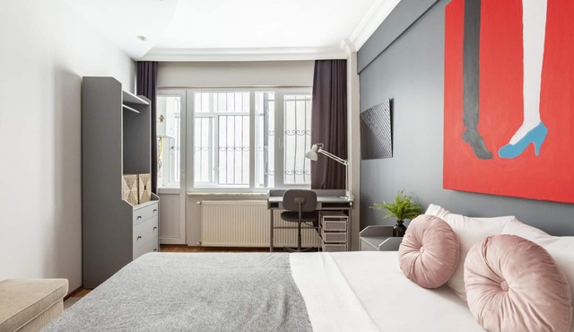 Missafir Exclusive and Central Flat in Nisantasi