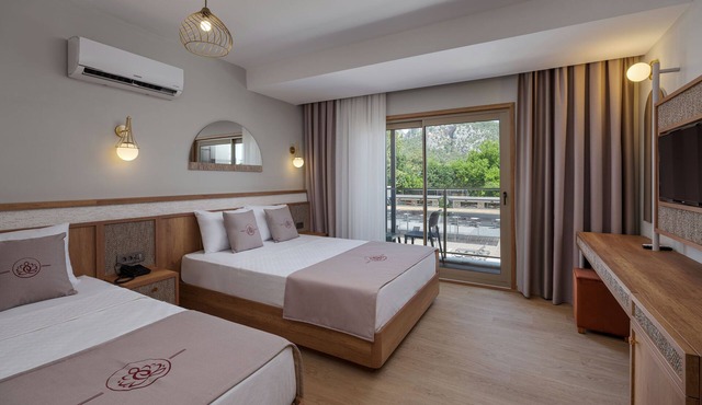 Monk Resort Hotel in Kemer