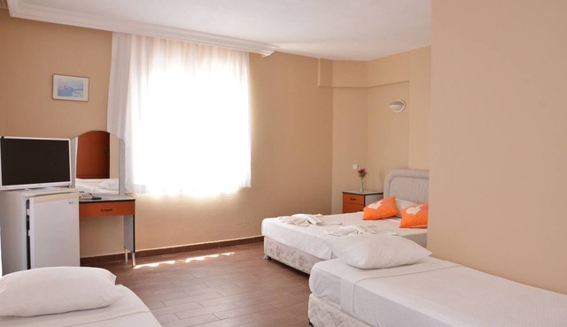 Nil Hotel