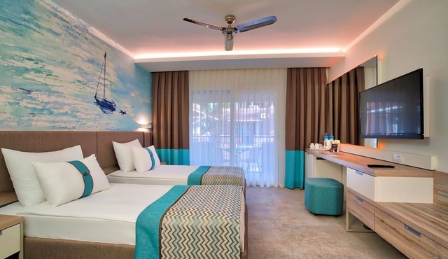 Pirates Beach Club - All Inclusive